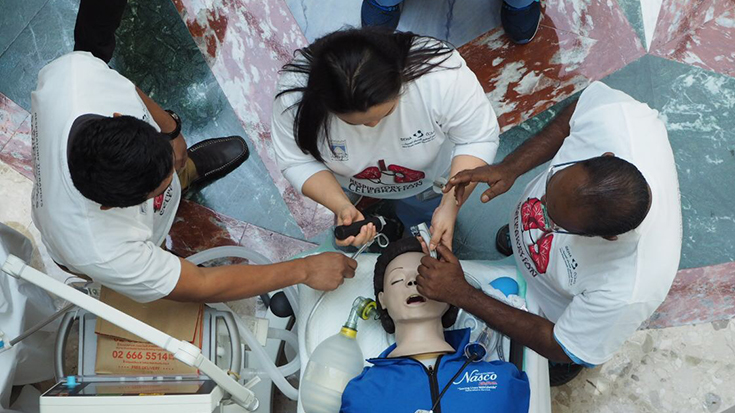 RTs from Sheikh Khalifa Medical City in Abu Dhabi, UAE demonstrate their intubation skills
